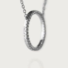 画像をギャラリービューアに読み込む, CIRCLE OF LIFE NECKLACE XL White gold, diamond