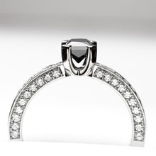 画像をギャラリービューアに読み込む, BLACK DIAMOND RING Platinum, diamond