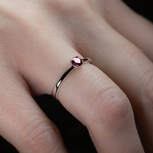 Solitaire Ring with Rubi