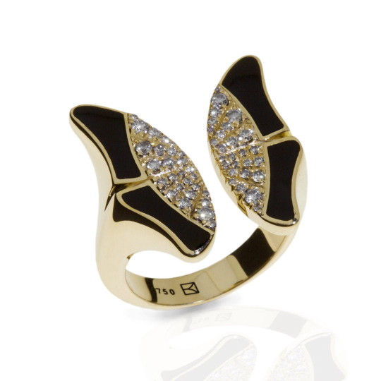 Butterfly ring 2025 pablo cimadevila